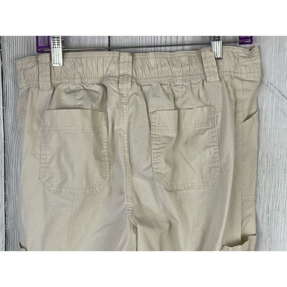 Duo Maternity Small Khaki Cargo Capri Pants with Stretch 6 Pockets - Picture 4 of 5